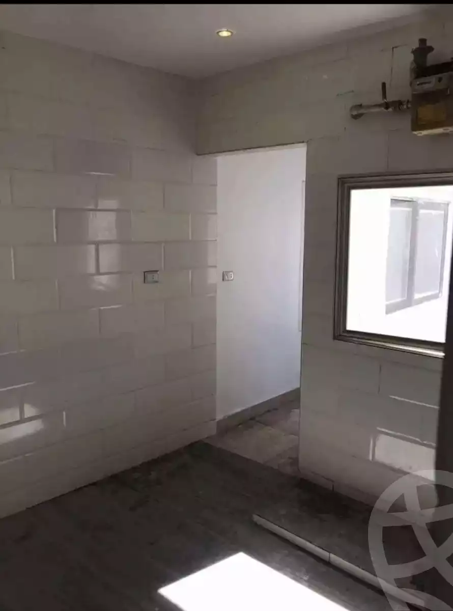 https://aqarmap.com.eg/en/listing/6354997-for-sale-alexandria-sydy-bshr