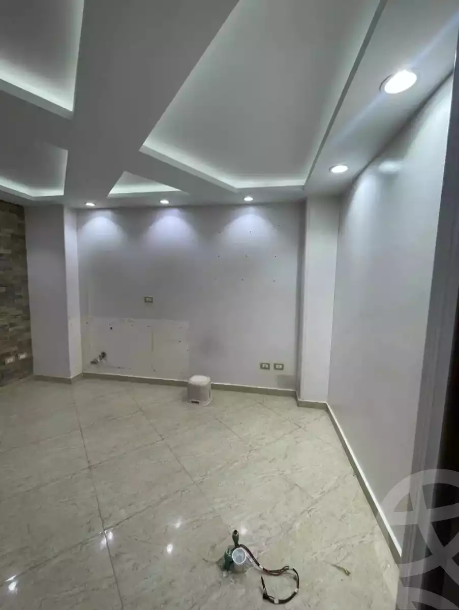 https://aqarmap.com.eg/ar/listing/6355061-for-rent-alexandria-camp-cesar-port-said-street