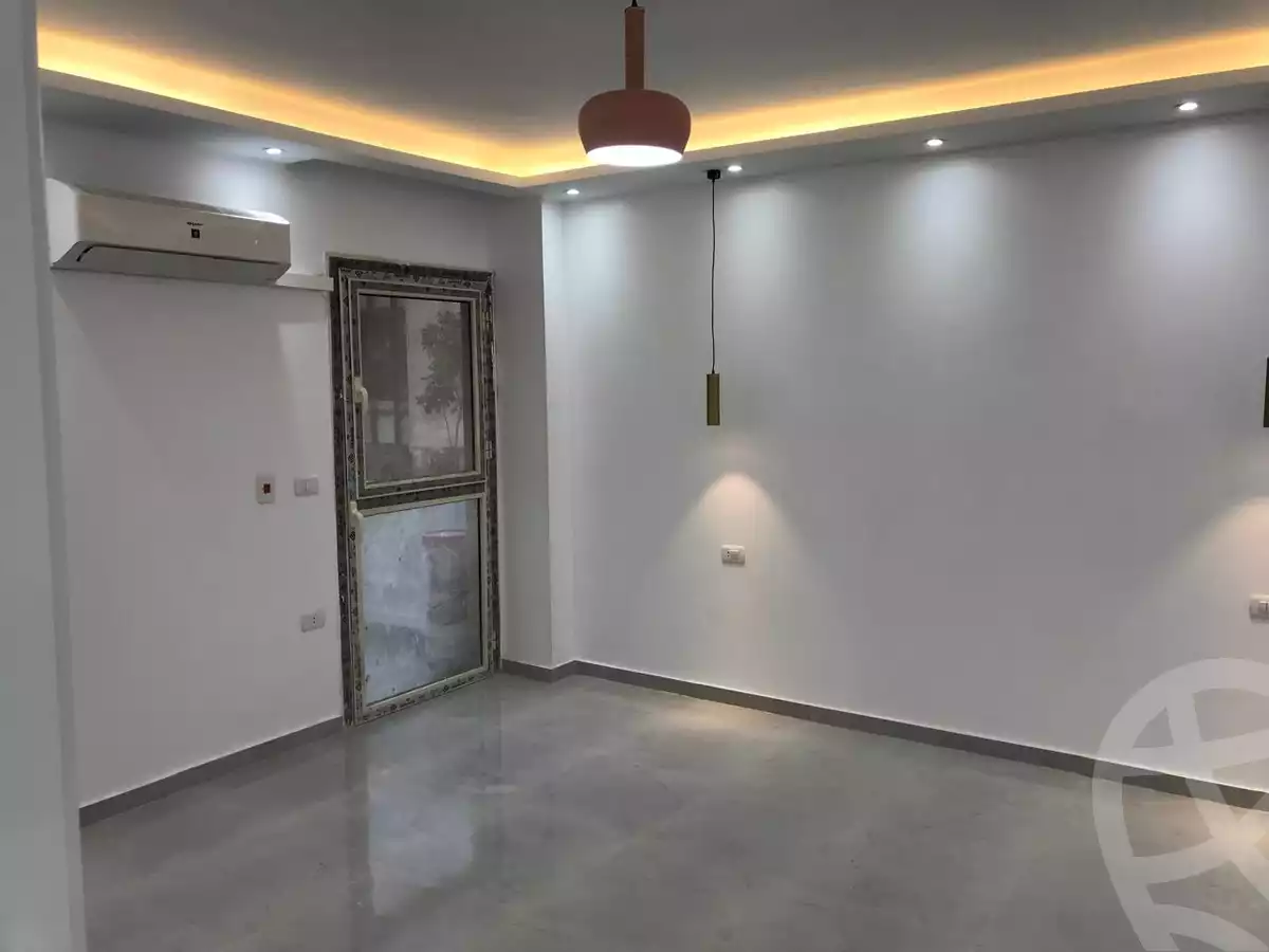 https://aqarmap.com.eg/ar/listing/6355675-for-rent-cairo-new-cairo-compounds-brwmynd-ryzydns-wdy-djl-llttwyr