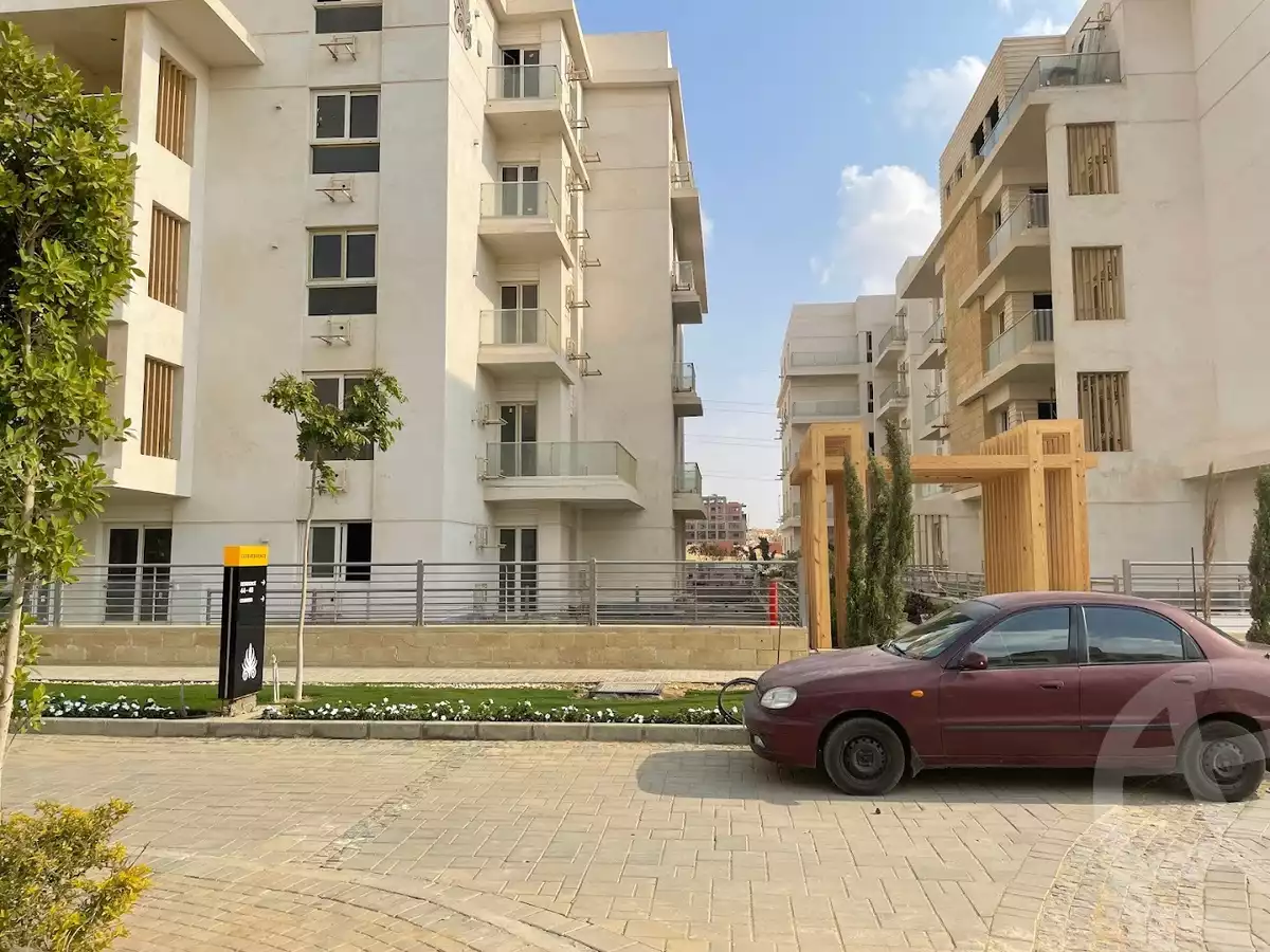https://aqarmap.com.eg/ar/listing/6356009-for-sale-cairo-6th-of-october-compounds-mountain-view-icity-october-mv-park-mountain-view-icity-october