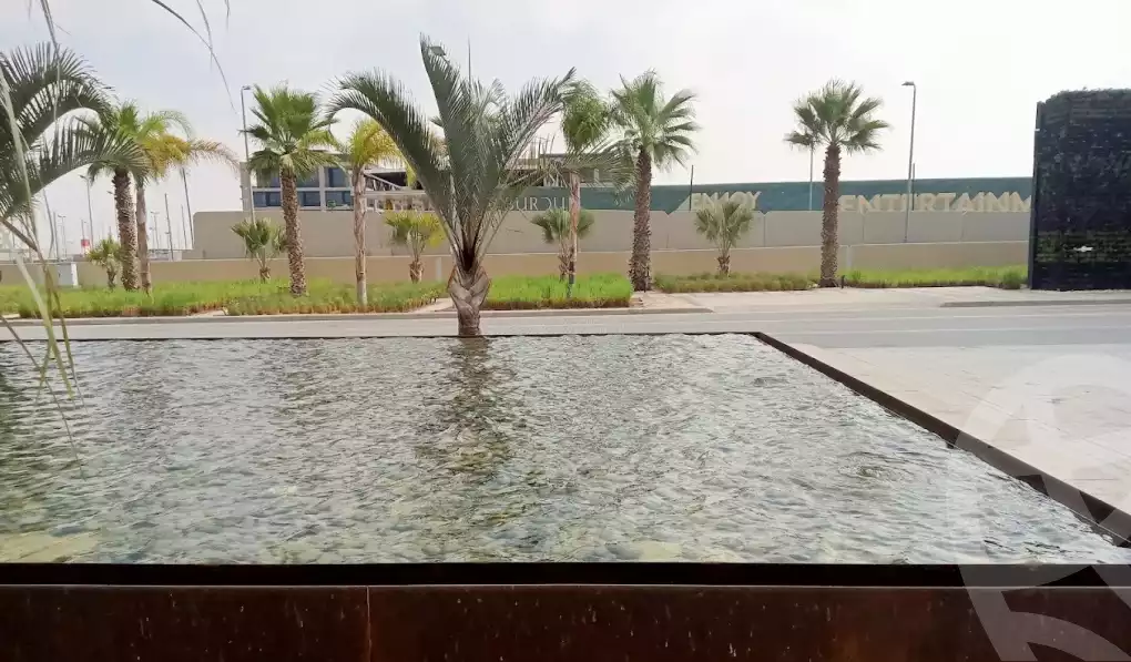 https://aqarmap.com.eg/en/listing/6355869-for-sale-cairo-el-shorouk-compounds-al-burouj-compound-imkan