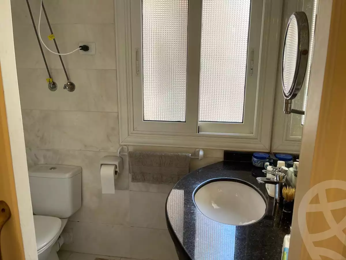 https://aqarmap.com.eg/ar/listing/6356392-for-sale-alexandria-kafr-abdo-kafr-abdou-st