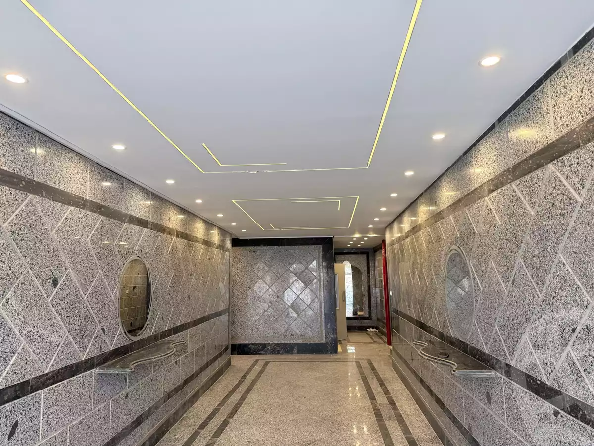 https://aqarmap.com.eg/ar/listing/6356388-for-sale-cairo-nasr-city-hay-el-waha-shr-lkhmsyn