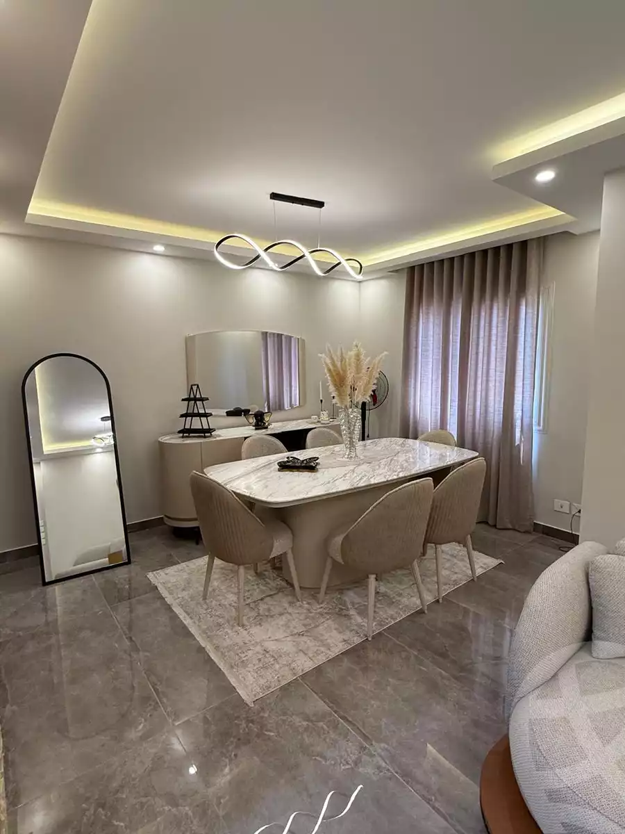 https://aqarmap.com.eg/ar/listing/6356649-for-sale-cairo-6th-of-october-hadaeq-october-kmbwnd-fy-hdyq-ktwbr-ashgar-city