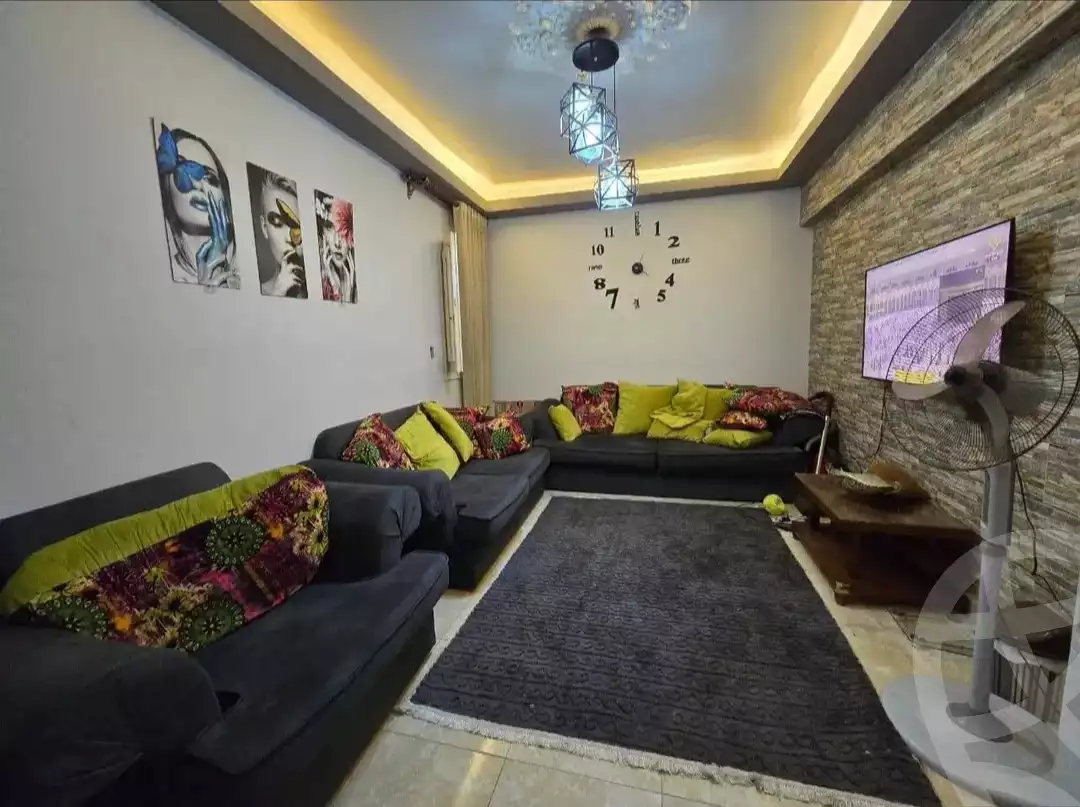 https://aqarmap.com.eg/ar/listing/6358524-for-sale-alexandria-zezenia-ibrahim-el-attar-st