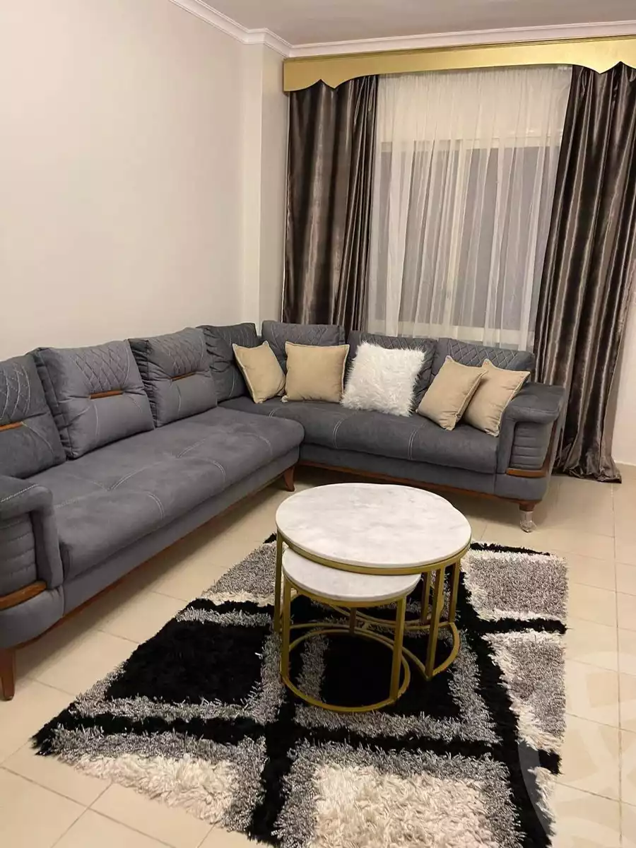 https://aqarmap.com.eg/ar/listing/6358931-for-rent-cairo-el-sheikh-zayed-city-compounds-el-mostaqbal-city