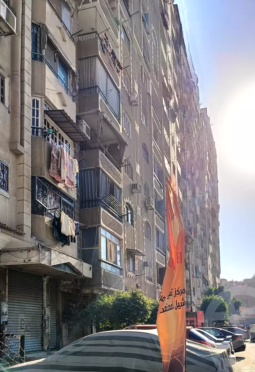 https://aqarmap.com.eg/en/listing/6358961-for-sale-cairo-faisal-kafr-tohormos-queen-nazli-st