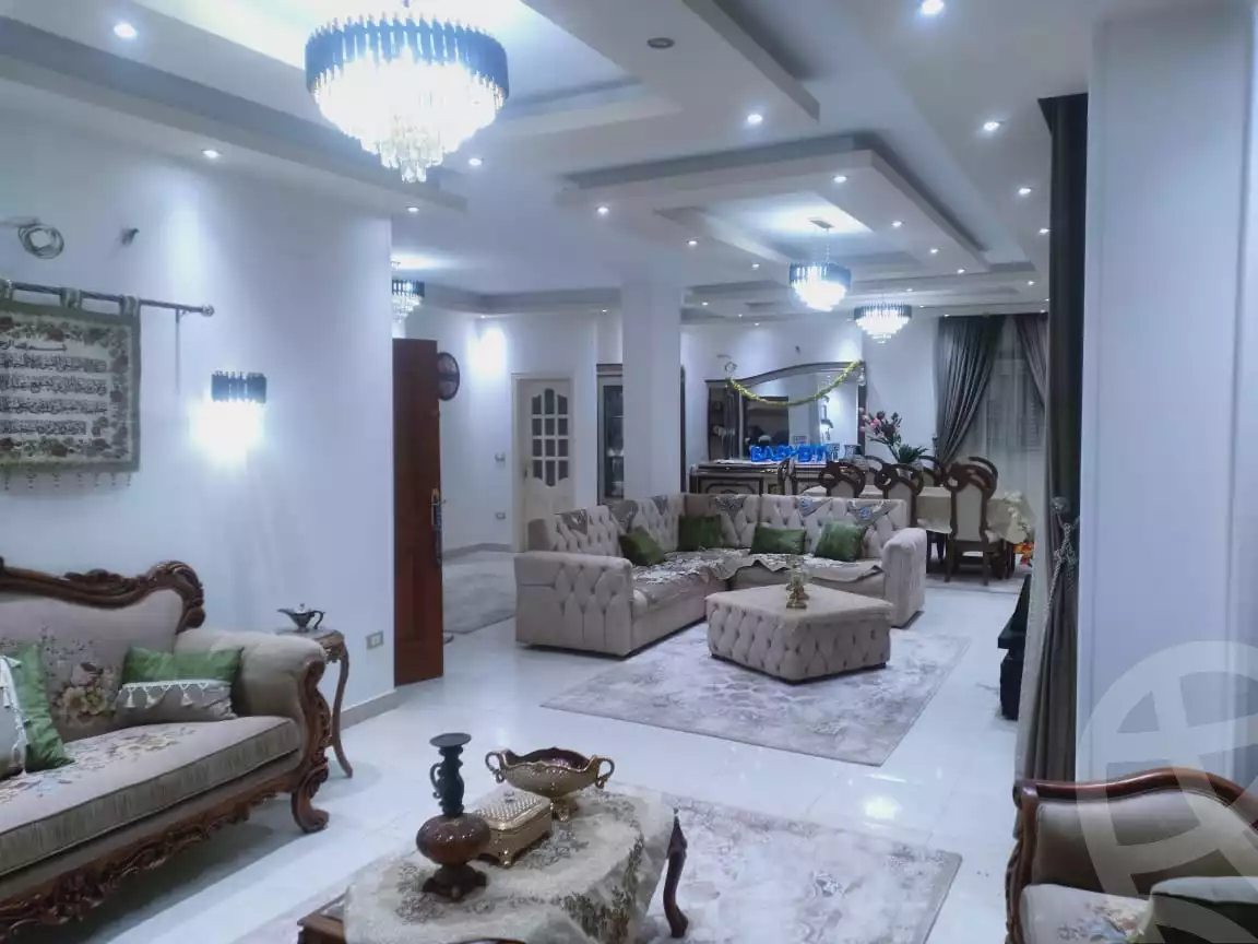 https://aqarmap.com.eg/ar/listing/6359306-for-sale-cairo-new-cairo-el-ahyaa-first-neighborhood-street-1