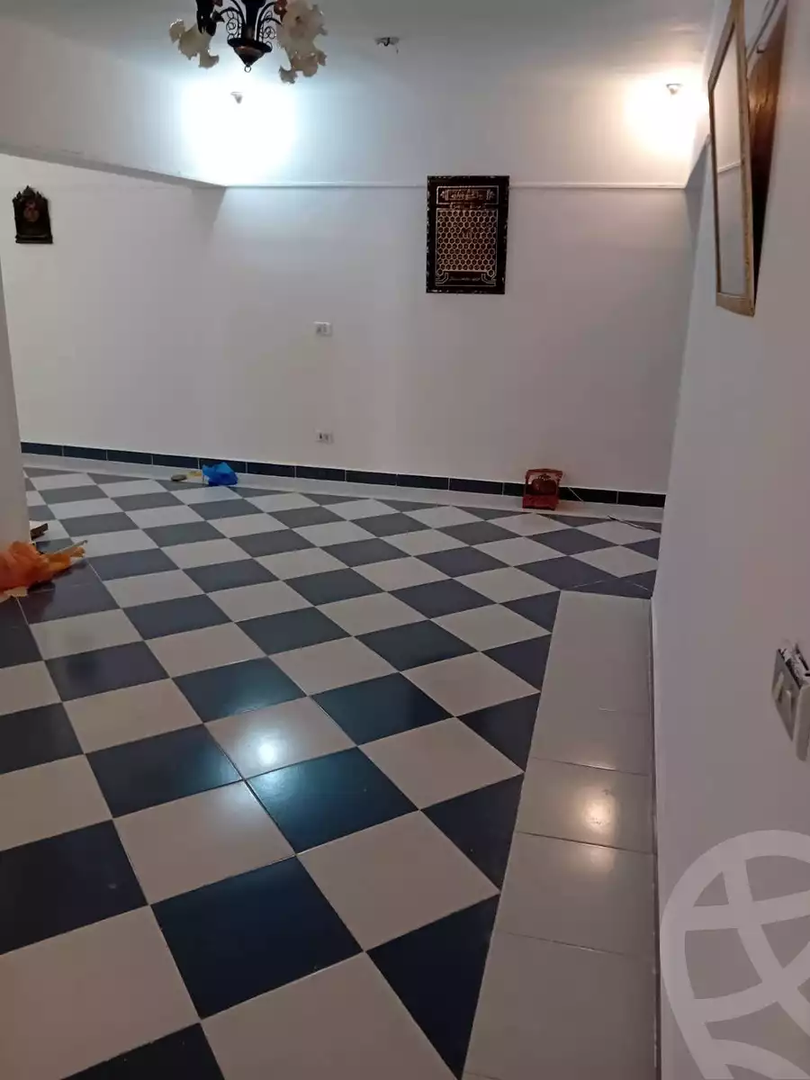 https://aqarmap.com.eg/ar/listing/6360415-for-rent-alexandria-miami-mahmoud-el-isawy-st