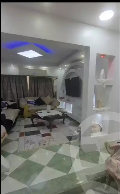https://aqarmap.com.eg/ar/listing/6361543-for-sale-cairo-helwan-zou-el-fekar-basha-st