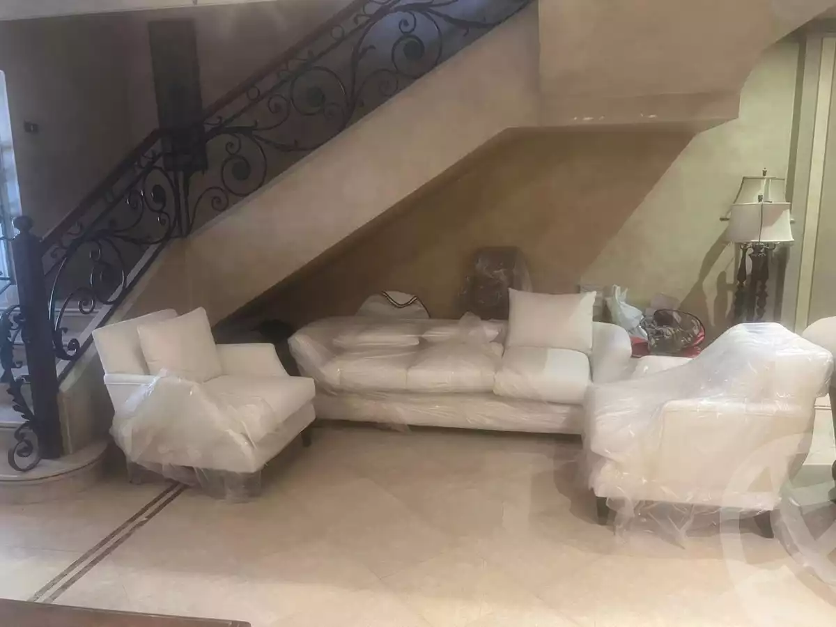 https://aqarmap.com.eg/ar/listing/6352965-for-sale-cairo-el-sheikh-zayed-city-compounds-zayed-2000