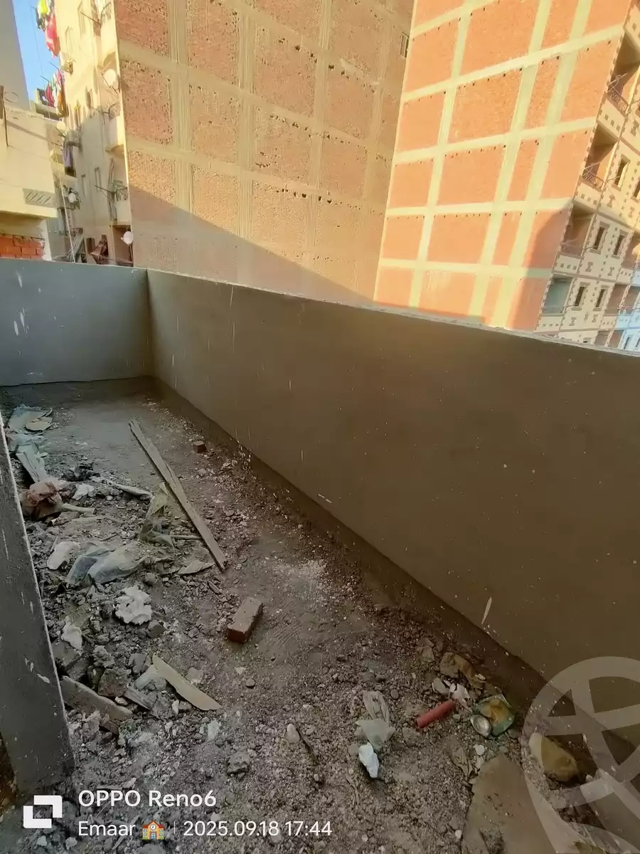 https://aqarmap.com.eg/ar/listing/6362745-for-sale-qalyubia-shubra-el-khaima-om-bayoumi