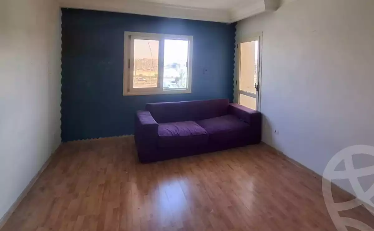 https://aqarmap.com.eg/ar/listing/6362824-for-sale-cairo-el-sheikh-zayed-city-compounds-zayed-2000
