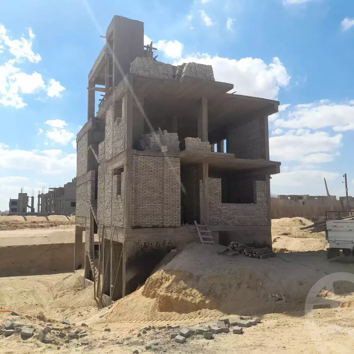 https://aqarmap.com.eg/en/listing/6363144-for-sale-cairo-el-sheikh-zayed-city-lshykh-zyd-ljdyd-advida-adva