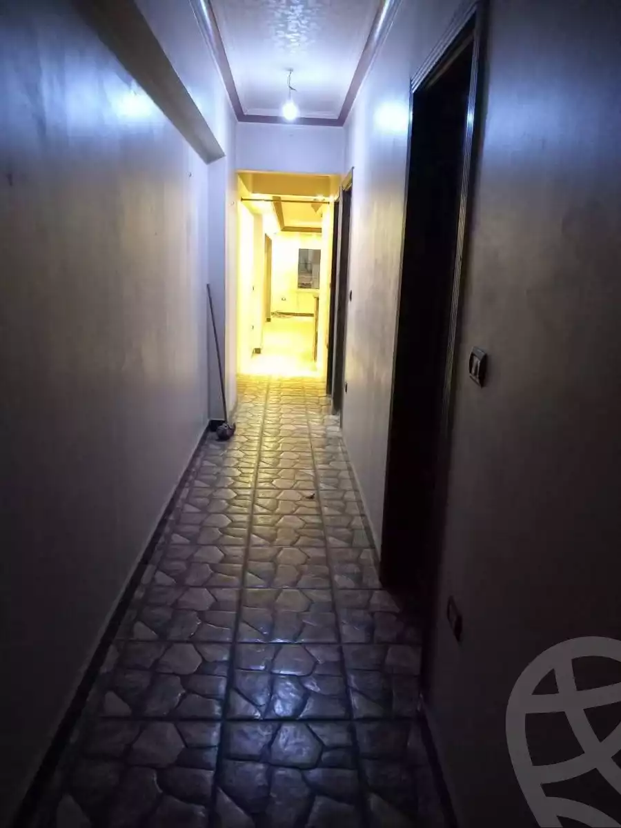 https://aqarmap.com.eg/en/listing/6363232-for-sale-cairo-elnozha-Streettt-27