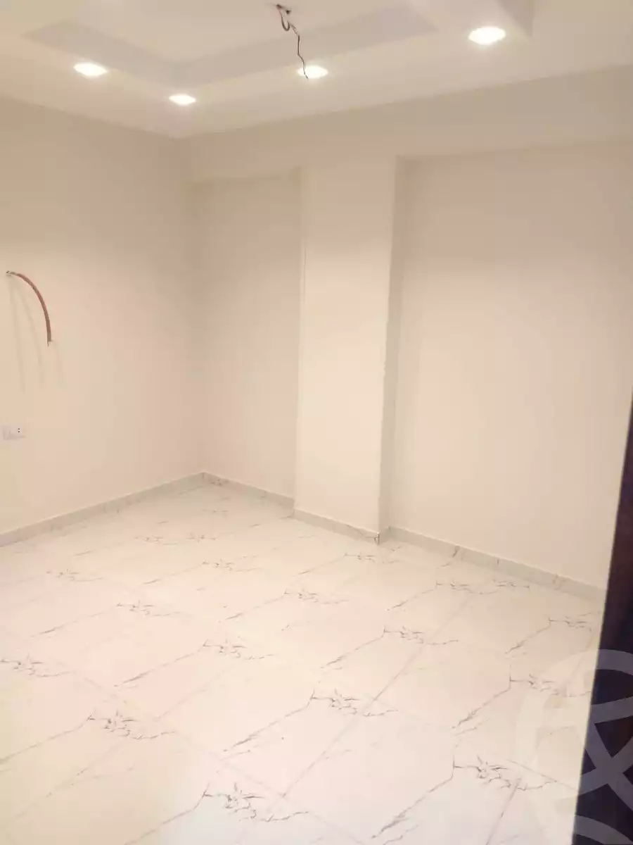 https://aqarmap.com.eg/en/listing/6363450-for-sale-cairo-helwan-hadayek-helwan-nile-corniche-st