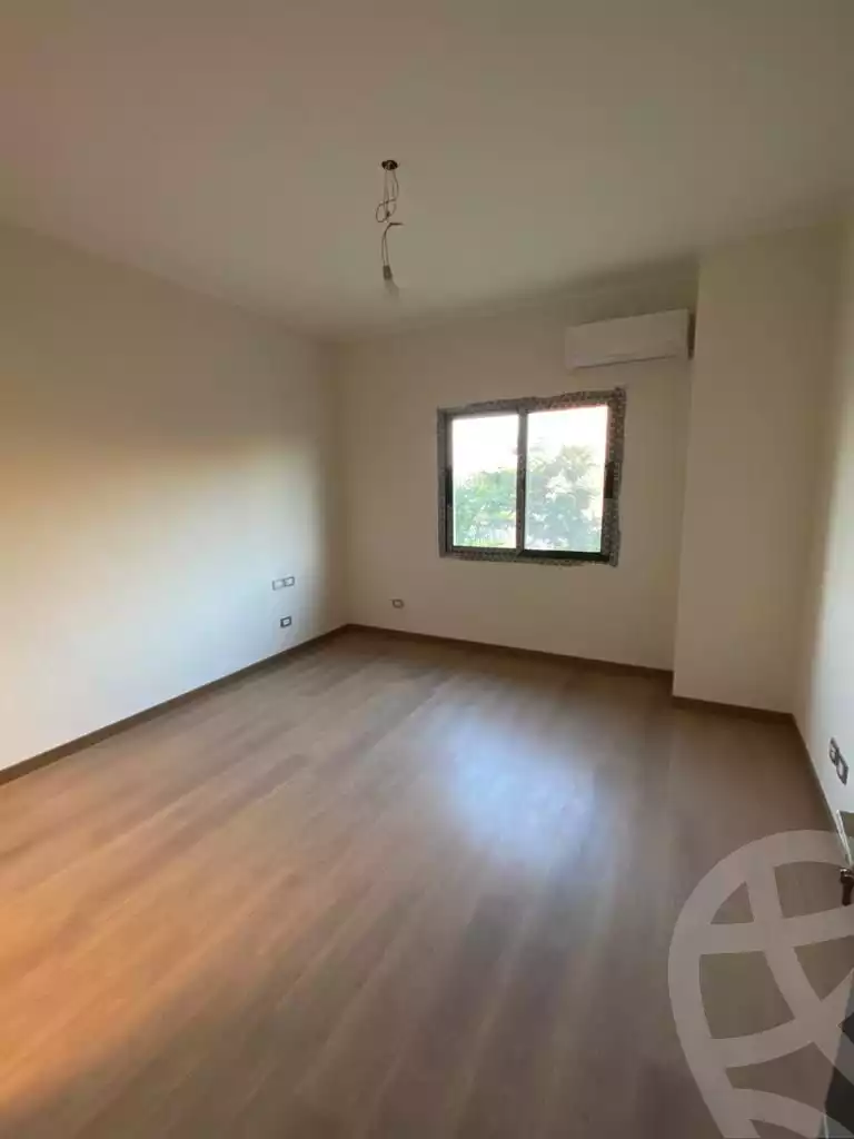 https://aqarmap.com.eg/en/listing/6363585-for-rent-cairo-el-sheikh-zayed-city-compounds-kmbwnd-wyst-twn-swdyk