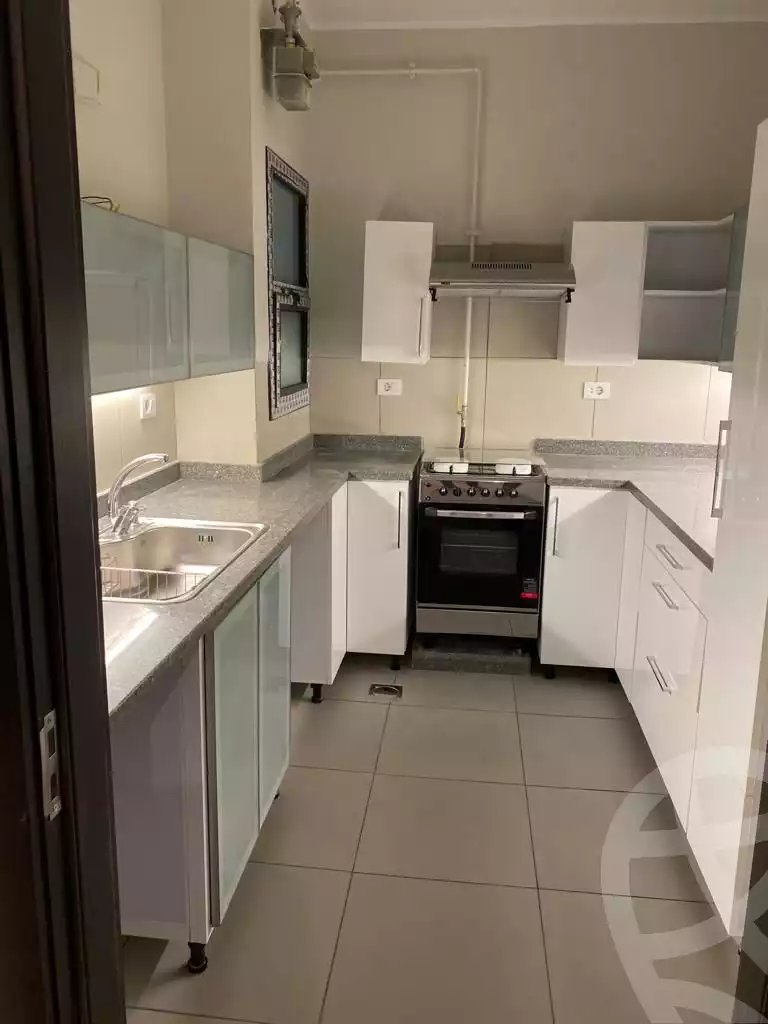 https://aqarmap.com.eg/en/listing/6363585-for-rent-cairo-el-sheikh-zayed-city-compounds-kmbwnd-wyst-twn-swdyk