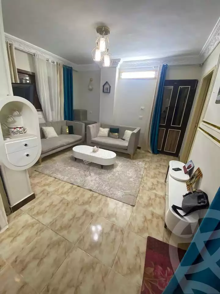 https://aqarmap.com.eg/ar/listing/6363927-for-sale-qalyubia-el-khsos-izbat-el-nakhl-mohamed-fekry-st