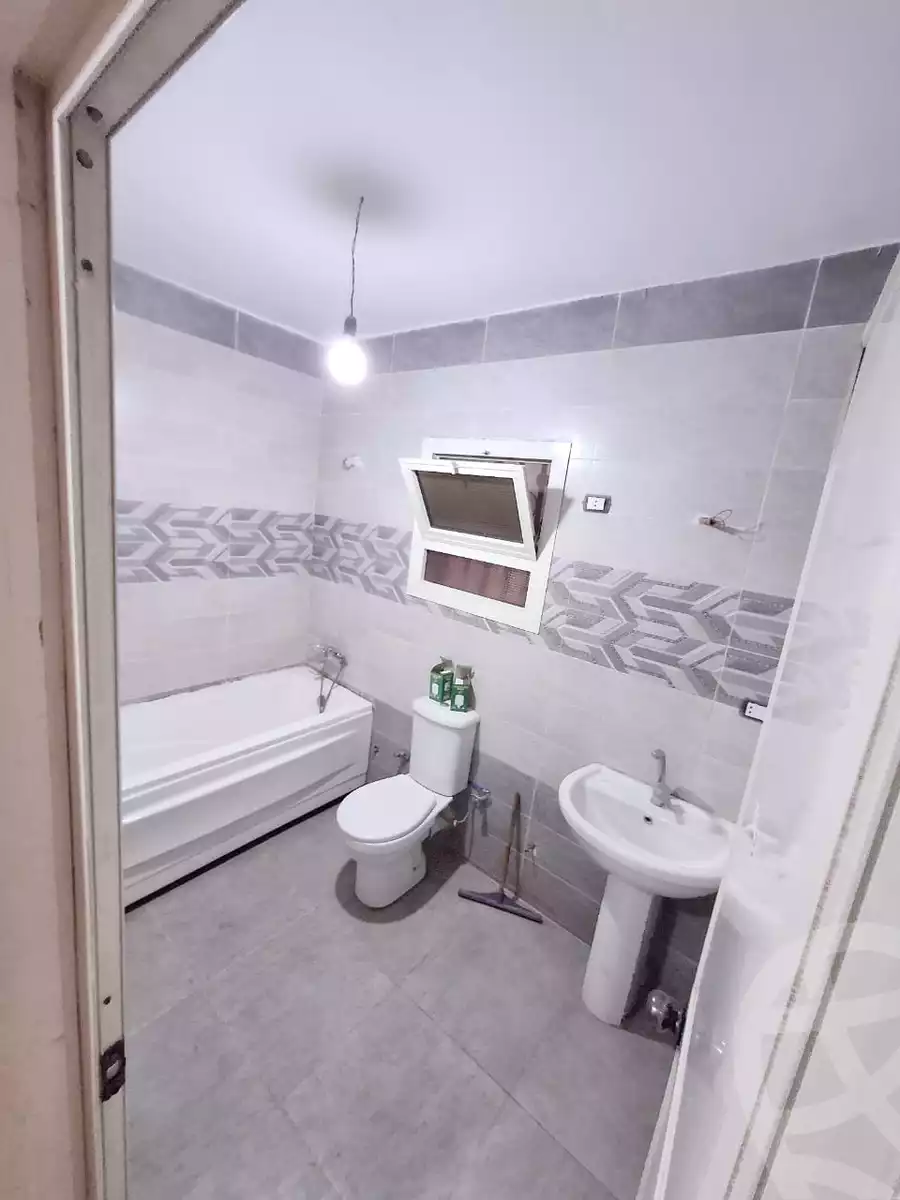 https://aqarmap.com.eg/ar/listing/6363984-for-sale-cairo-faisal-el-matbeaa-nabeel-taha-st