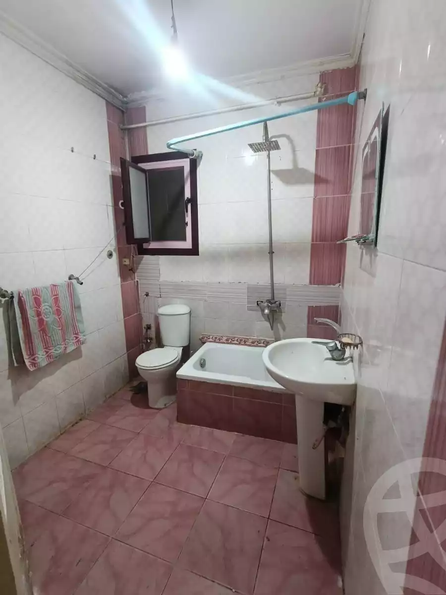 https://aqarmap.com.eg/ar/listing/6364974-for-sale-alexandria-bahray-el-anfoshy-al-gomrok-al-kadem-st