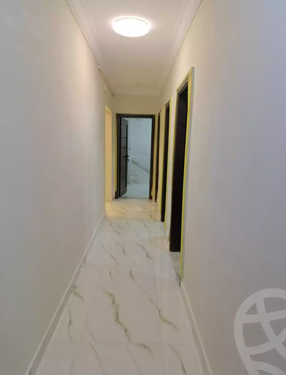 https://aqarmap.com.eg/ar/listing/6364730-for-rent-cairo-new-cairo-lrhb-city-phase-1-ahmed-rami-st