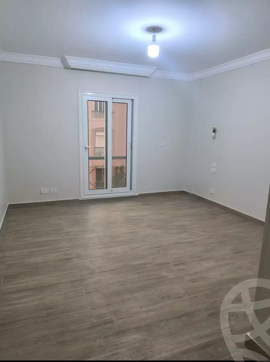 https://aqarmap.com.eg/ar/listing/6364730-for-rent-cairo-new-cairo-lrhb-city-phase-1-ahmed-rami-st