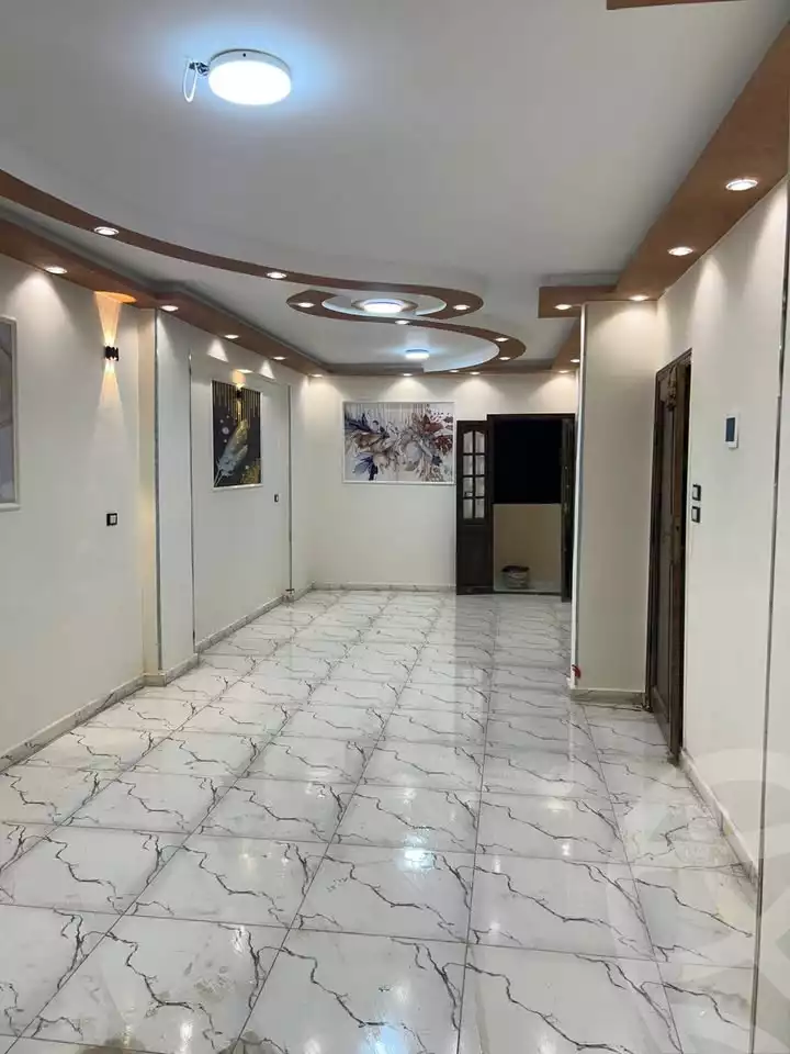 https://aqarmap.com.eg/en/listing/6368222-for-sale-qalyubia-shubra-el-khaima-om-bayoumi