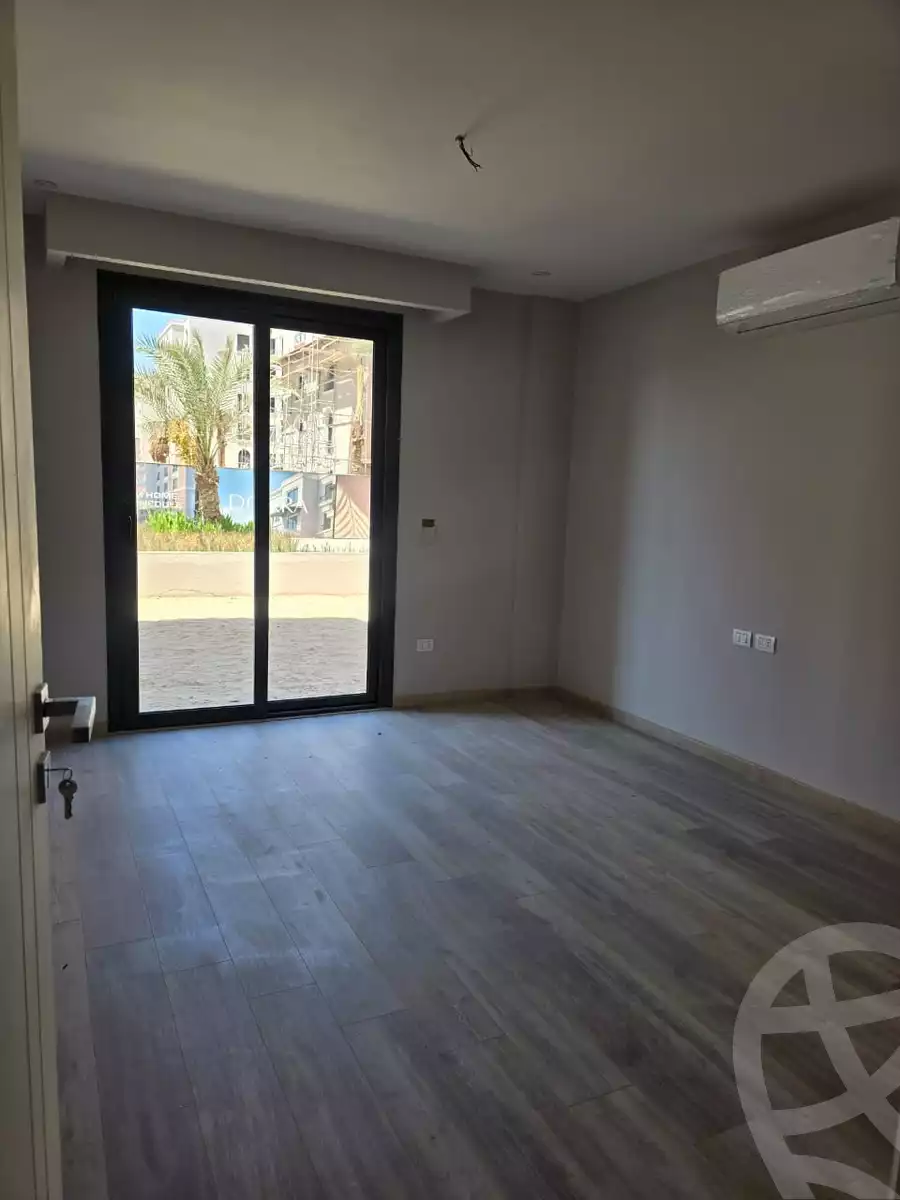 https://aqarmap.com.eg/ar/listing/6368989-for-rent-cairo-el-sheikh-zayed-city-compounds-kmbwnd-fyldj-wyst-dr-llttwyr