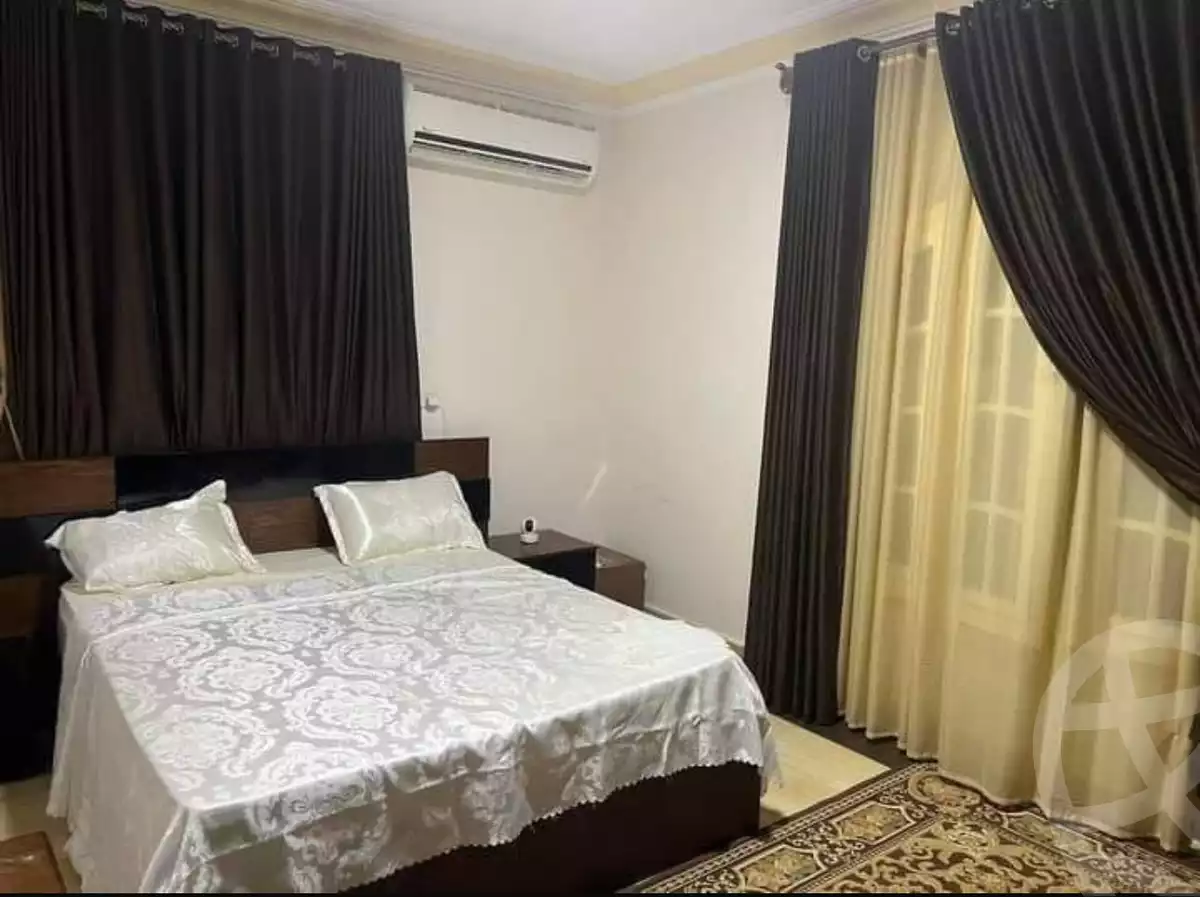 https://aqarmap.com.eg/ar/listing/6368960-for-rent-cairo-el-sheikh-zayed-city-compounds-el-yasmeen-compound