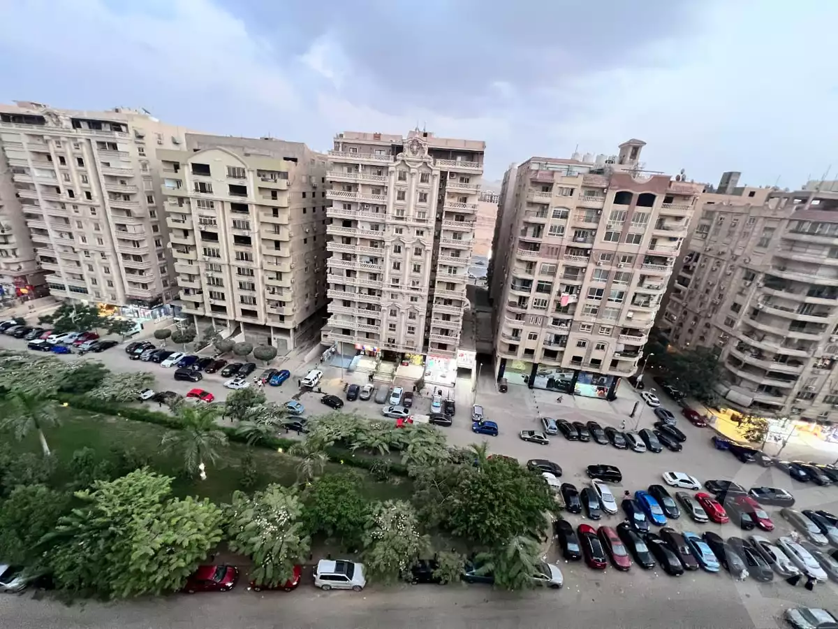 https://aqarmap.com.eg/en/listing/6369132-for-sale-cairo-el-maadi-zahraa-el-maadi-thirteenth-neighborhood