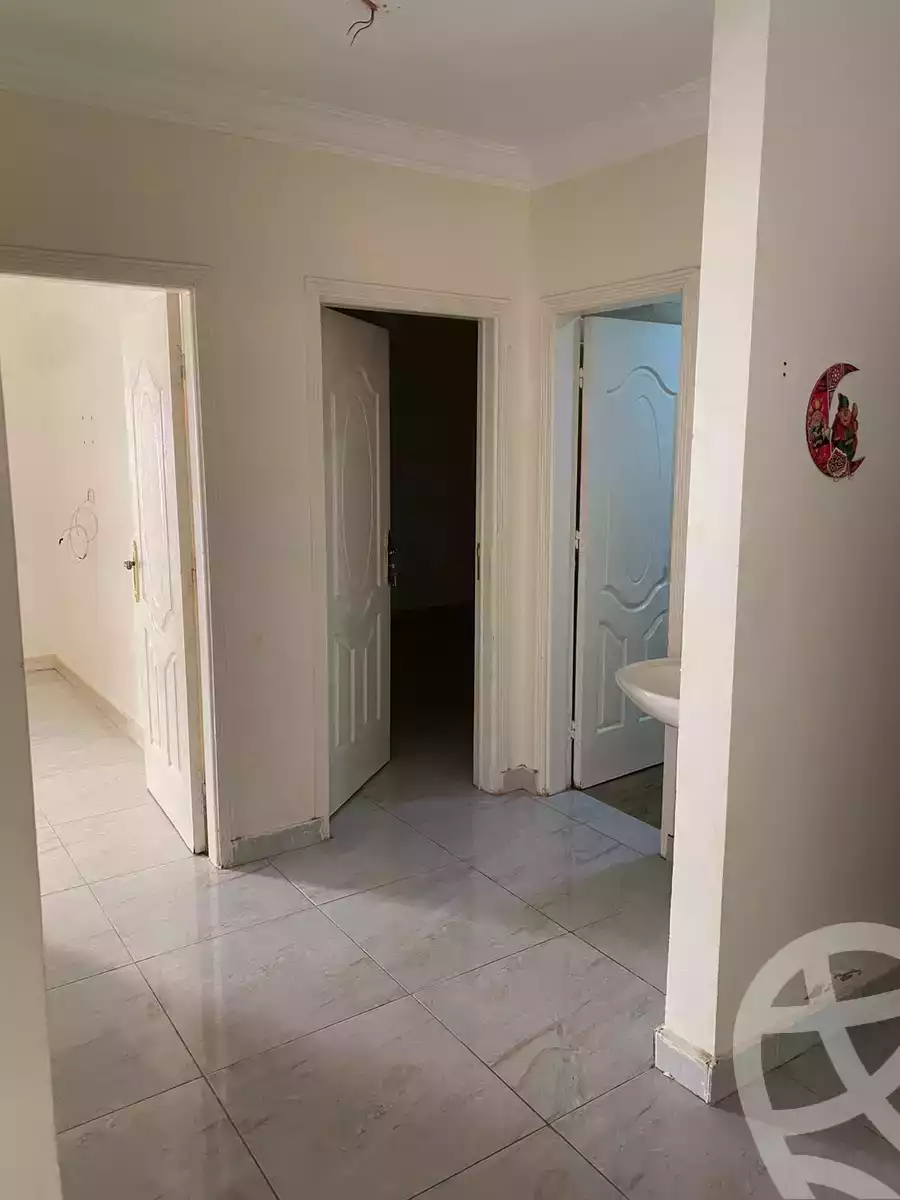 https://aqarmap.com.eg/ar/listing/6369480-for-rent-cairo-mokattam-el-hadabah-el-wosta-el-mantaqa-el-olaa-baron-school-street