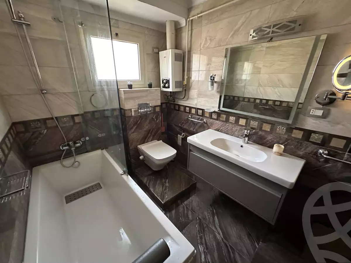 https://aqarmap.com.eg/en/listing/6344173-for-sale-cairo-new-cairo-lrhb-city-phase-3-shr-mhmd-lqsbjy