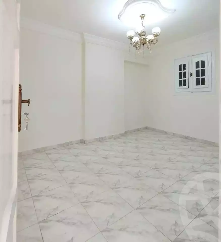https://aqarmap.com.eg/en/listing/6371102-for-sale-alexandria-moharram-bey-tryq-qn-lswys