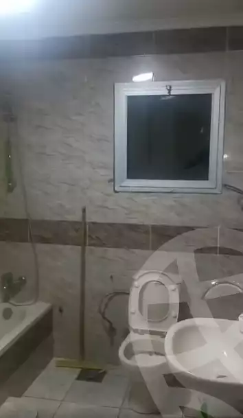 https://aqarmap.com.eg/ar/listing/6371963-for-sale-cairo-ain-shams-ain-shams-el-sharkia-afifi-effat-st