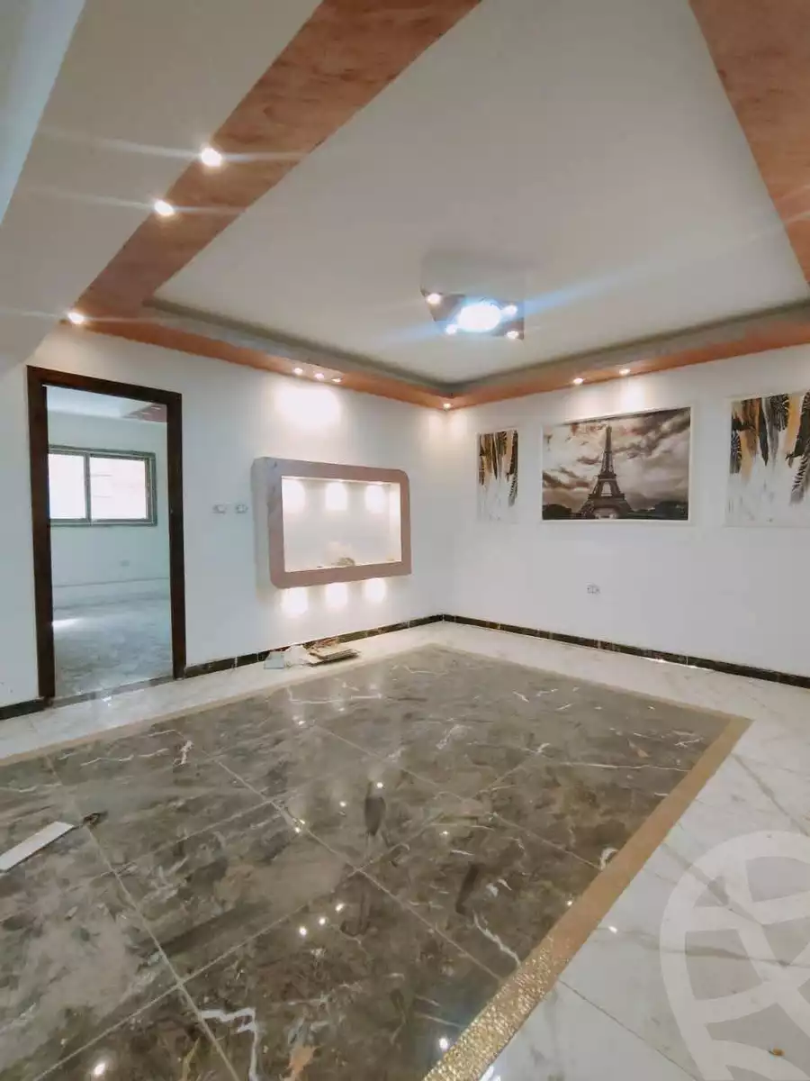 https://aqarmap.com.eg/ar/listing/6372524-for-sale-qalyubia-shubra-el-khaima-om-bayoumi