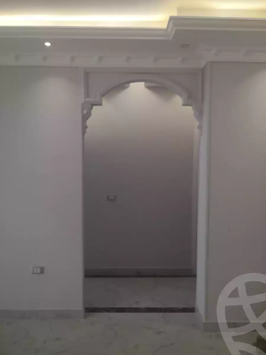 https://aqarmap.com.eg/ar/listing/6372637-for-rent-cairo-old-cairo-nile-corniche-st