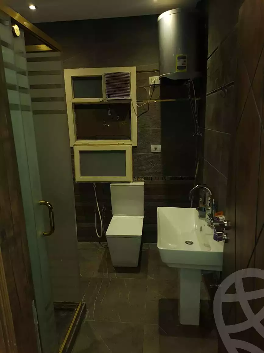 https://aqarmap.com.eg/en/listing/6374120-for-sale-cairo-badr-city-hai-el-zohour-fifth-neighborhood-hay-el-koronfil-el-koronfil-villas