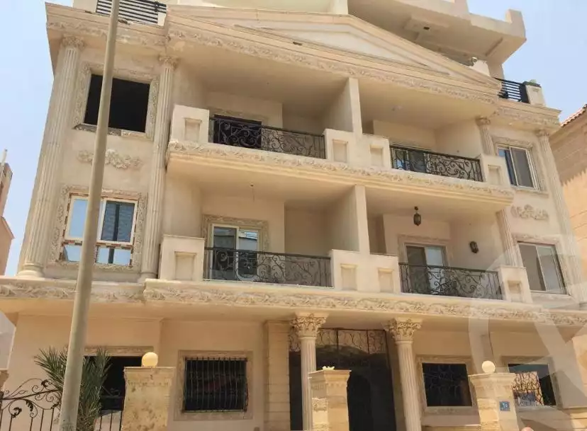 https://aqarmap.com.eg/ar/listing/6375013-for-sale-cairo-new-cairo-el-narges-el-narges-2-pilot-halawany-st