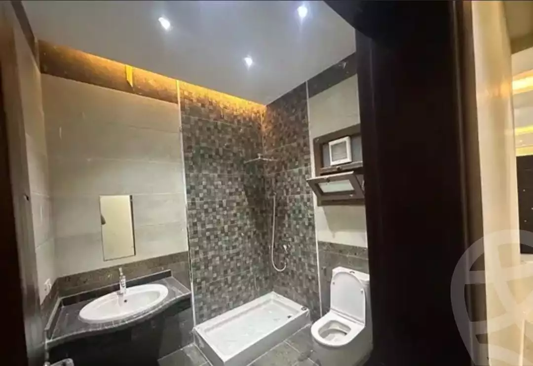 https://aqarmap.com.eg/ar/listing/6375272-for-rent-cairo-new-cairo-el-yassamin-el-yasmeen-8