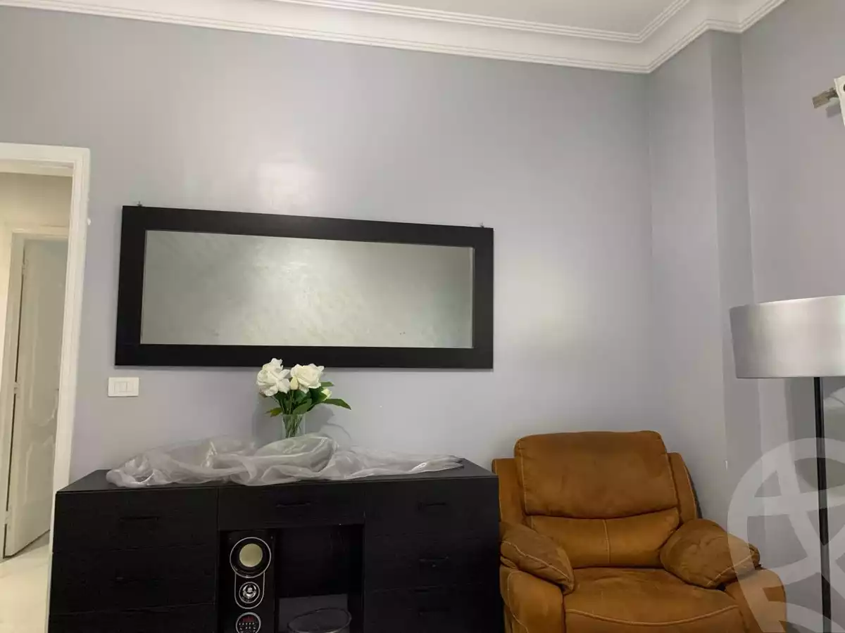 https://aqarmap.com.eg/ar/listing/6375369-for-rent-cairo-new-cairo-compounds-kmbwnd-lnkhyl