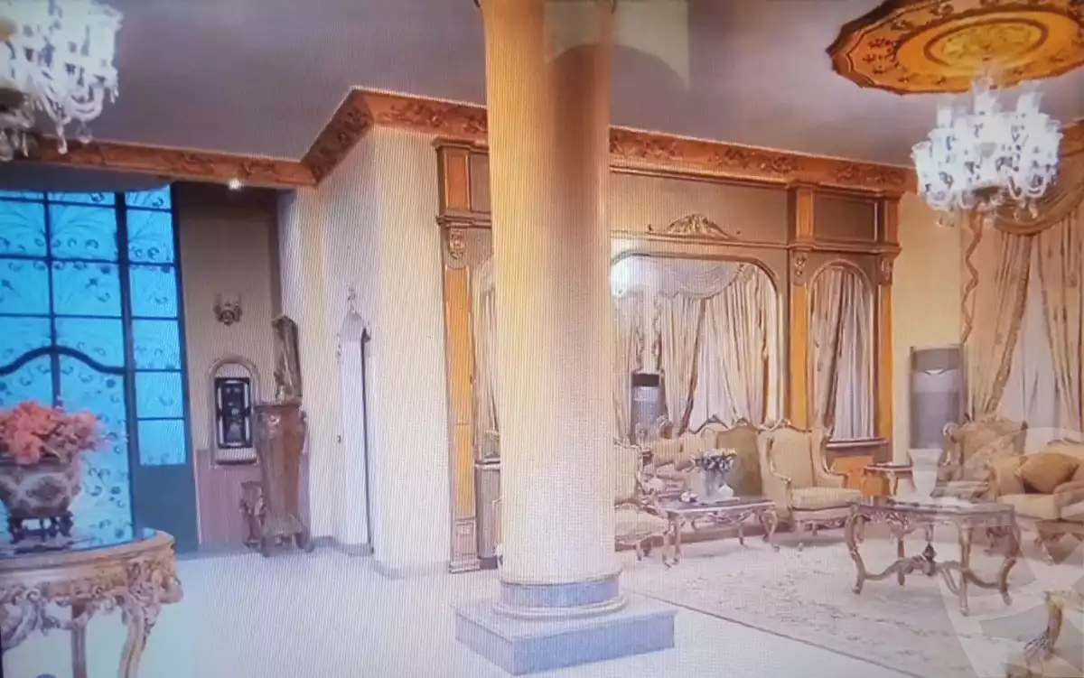 https://aqarmap.com.eg/en/listing/6375434-for-sale-cairo-new-cairo-compounds-el-mostashareen-compound