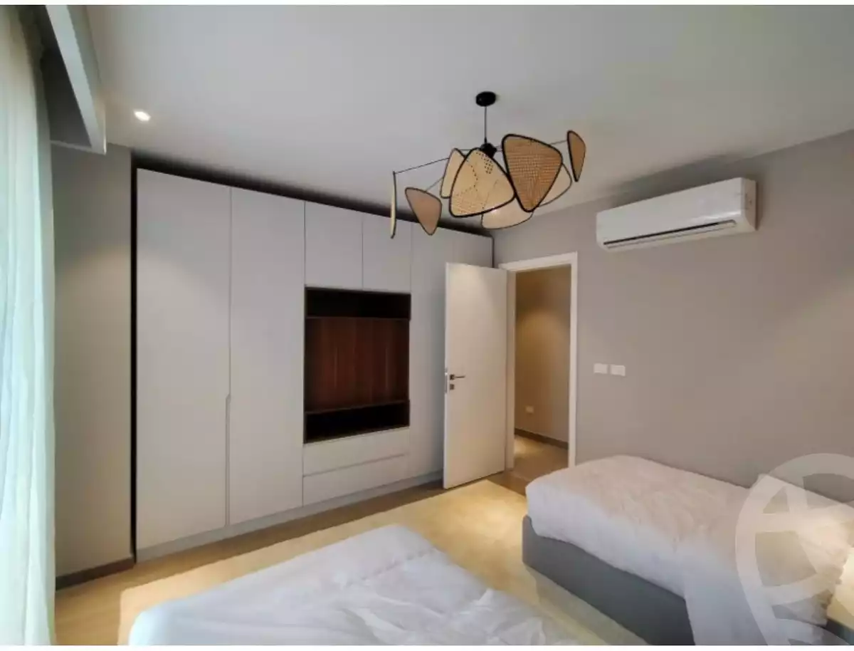 https://aqarmap.com.eg/ar/listing/6376271-for-sale-cairo-el-sheikh-zayed-city-compounds-kmbwnd-fyldj-wyst-dr-llttwyr
