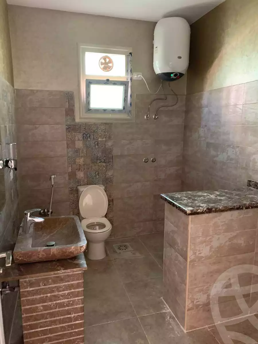 https://aqarmap.com.eg/en/listing/6376515-for-sale-cairo-el-sheikh-zayed-city-compounds-beverly-hills