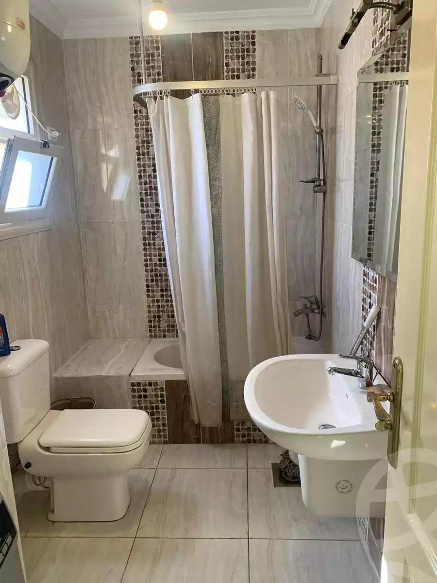 https://aqarmap.com.eg/en/listing/6376515-for-sale-cairo-el-sheikh-zayed-city-compounds-beverly-hills