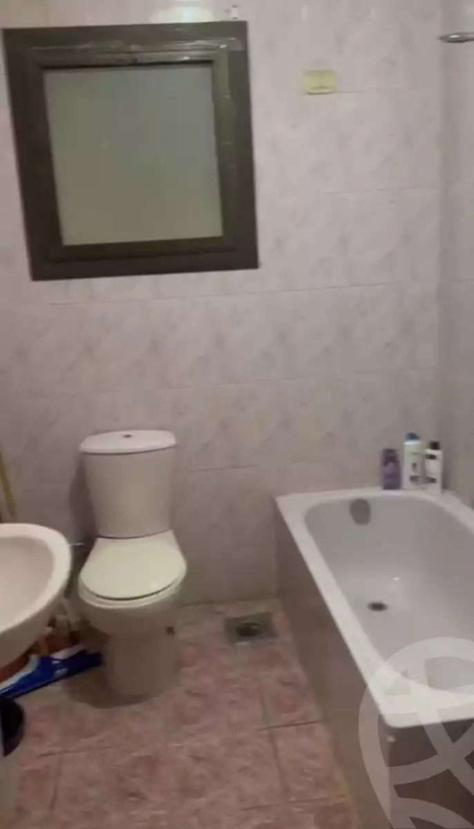 https://aqarmap.com.eg/en/listing/6376876-for-rent-cairo-el-sheikh-zayed-city-compounds-hadayek-el-mohandiseen