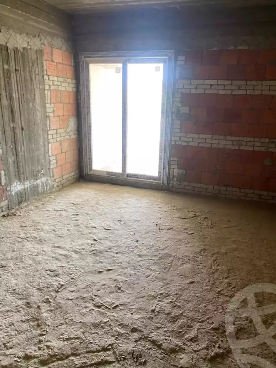 https://aqarmap.com.eg/ar/listing/6376897-for-sale-cairo-new-cairo-compounds-mwntn-fyw-y-syty-club-park-mountain-view-icity