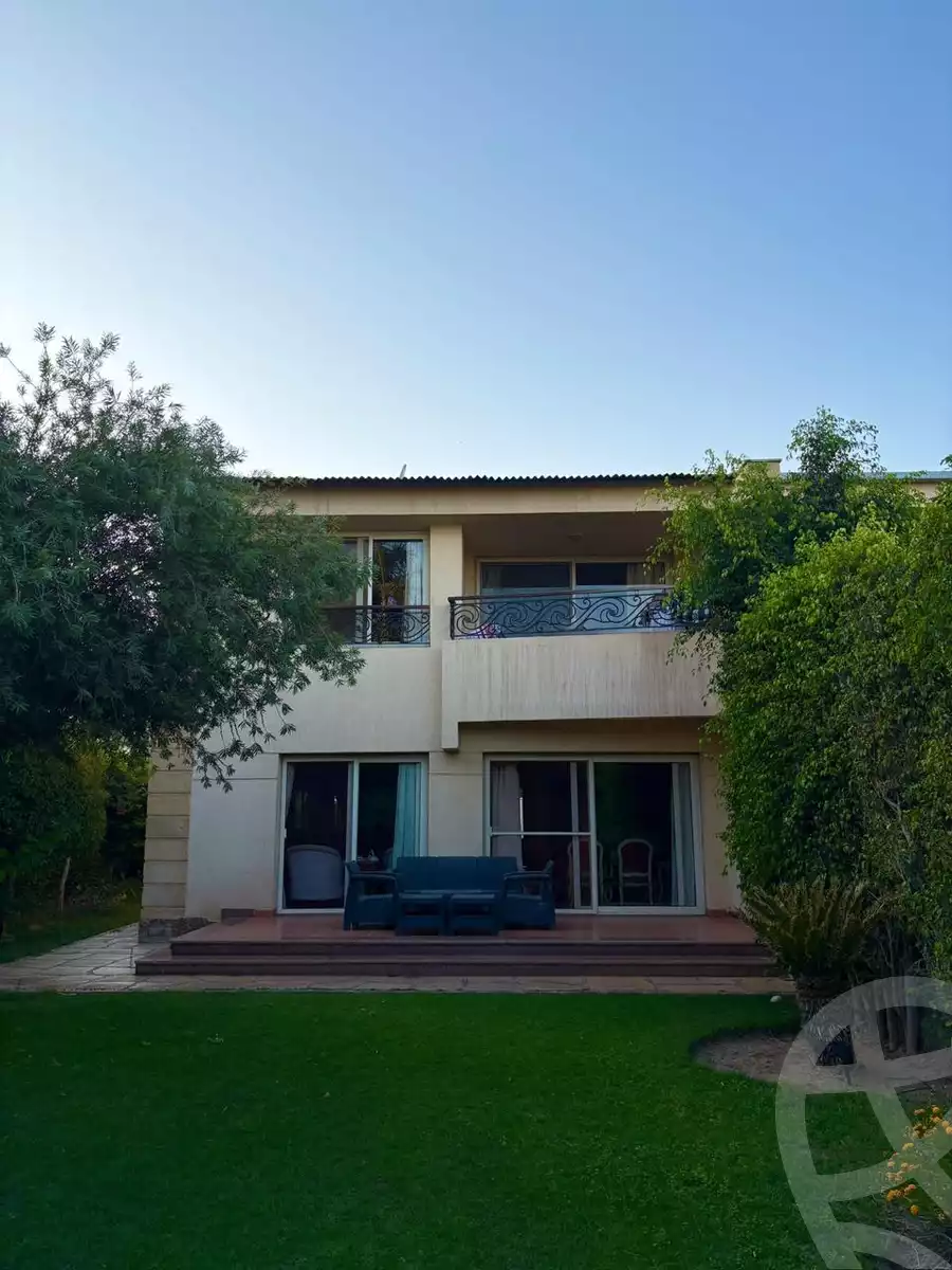 https://aqarmap.com.eg/en/listing/6377034-for-sale-cairo-el-sheikh-zayed-city-compounds-el-rabwa