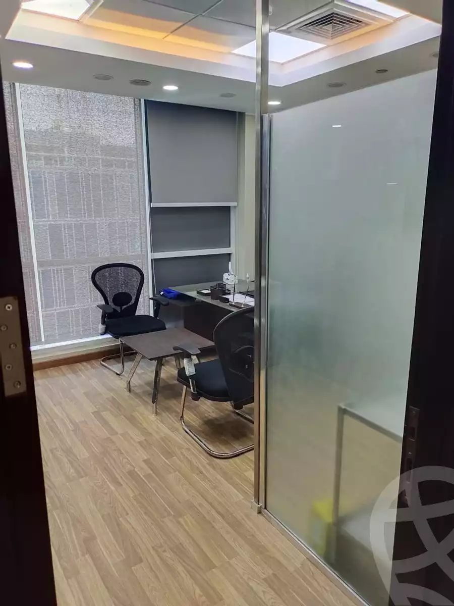 https://aqarmap.com.eg/en/listing/6377106-for-sale-cairo-el-sheikh-zayed-city-compounds-capital-business-park