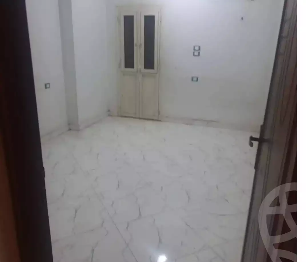 https://aqarmap.com.eg/en/listing/6378502-for-rent-sohag-sohag-city